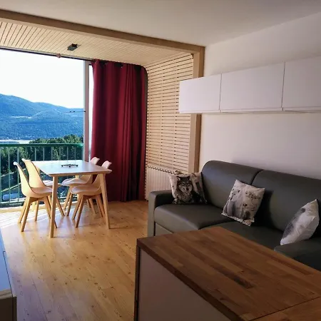 Apartment Spacieux 2 Pieces Avec Coin Et Parking, Proche Du De Matemale - Fr-1-593-44 Les Angles (Pyrenees-Orientales)